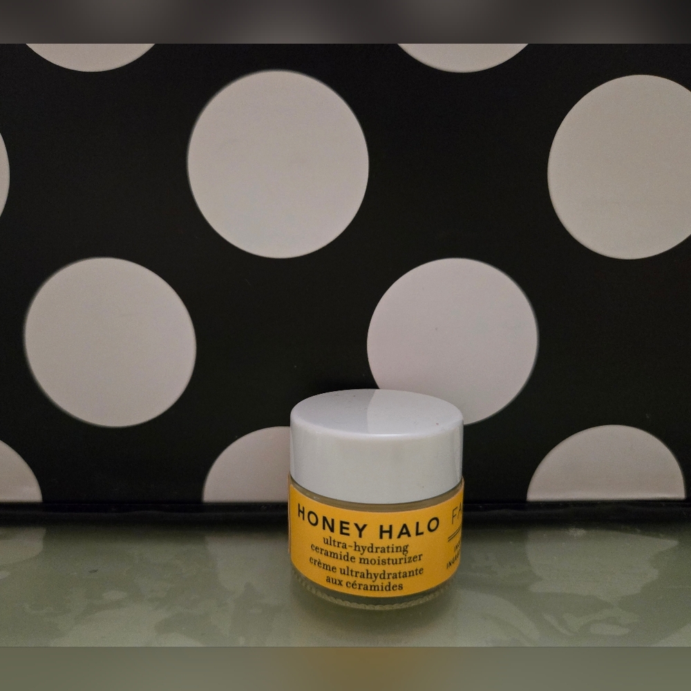 2/$20✨️Honey Halo Cream MINI ✨️